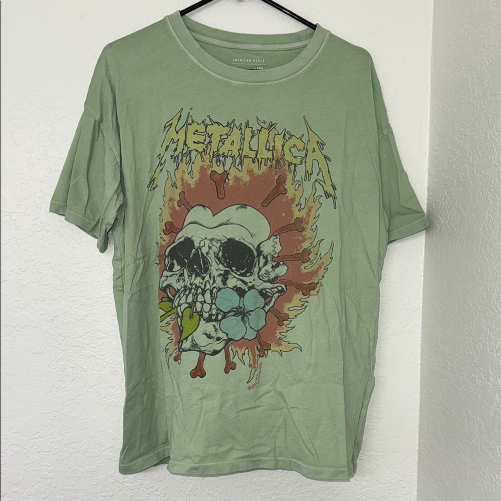 American Eagle Outfitters Green Short Sleeve Tee